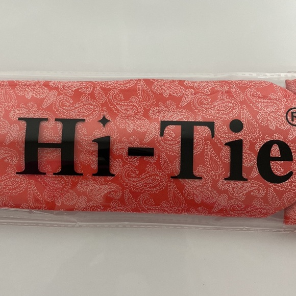 Hi - tie Mens Classic Red Tie set - Picture 3 of 4